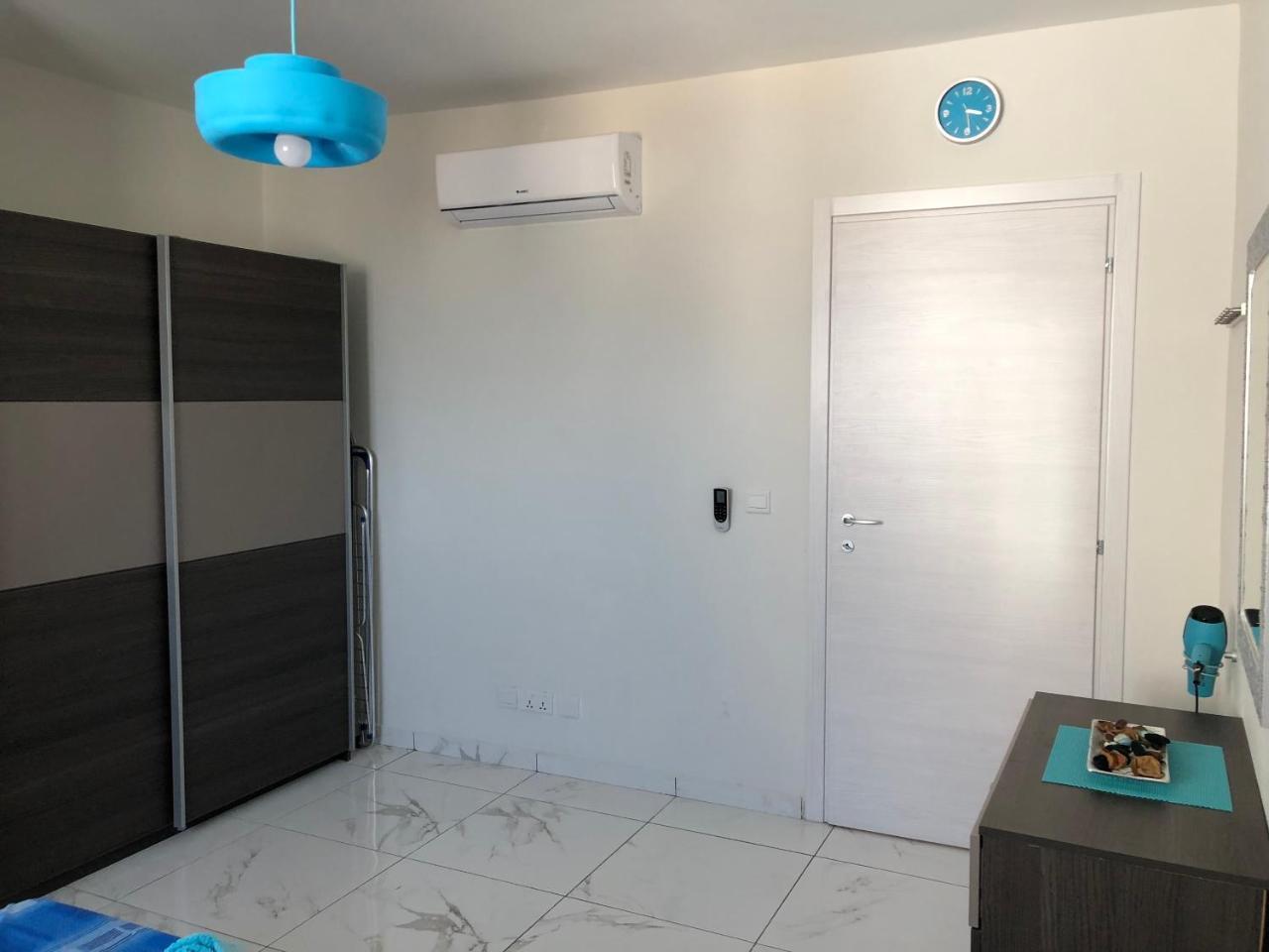Marsascala Sea View Apartment & Penthouse Марсаскала Екстериор снимка
